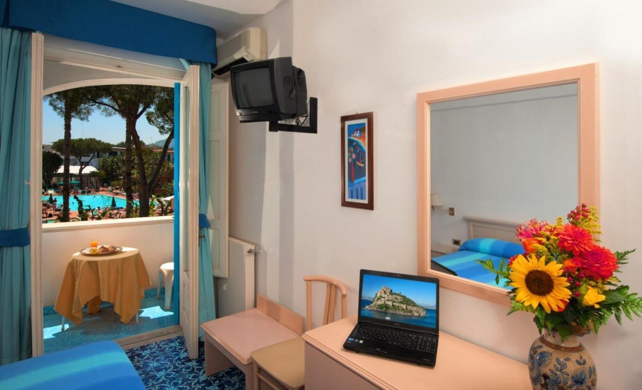 Hotel Villa Hermosa Ischia Pokój zdjęcie